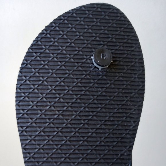 Bebe Women's Florissa Flip Flops Sandals in Black - Picture 9 of 9